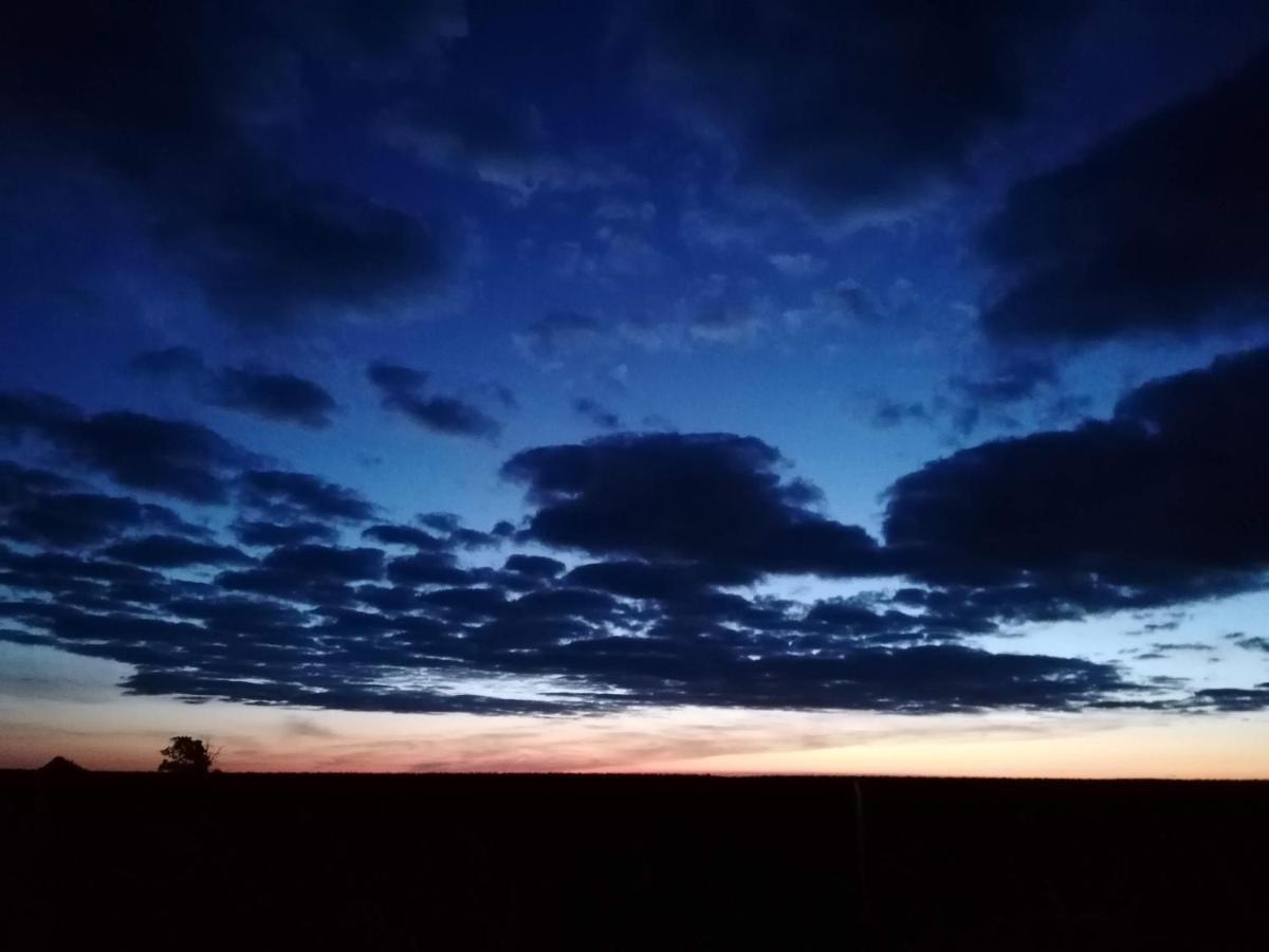 Le Temps Serein Vabre-Tizac Buitenkant foto